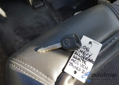 2006 Chevrolet Silverado 1500 Work Truck from USA, damaged, VIN 3GCEC14X36G274209